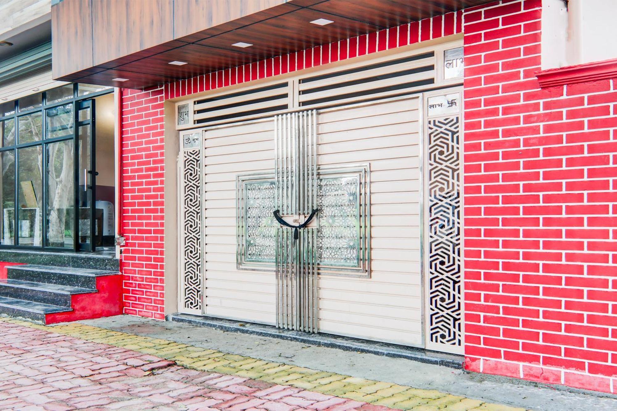 Hotel O Kashvi Hotel Sitapur  Экстерьер фото