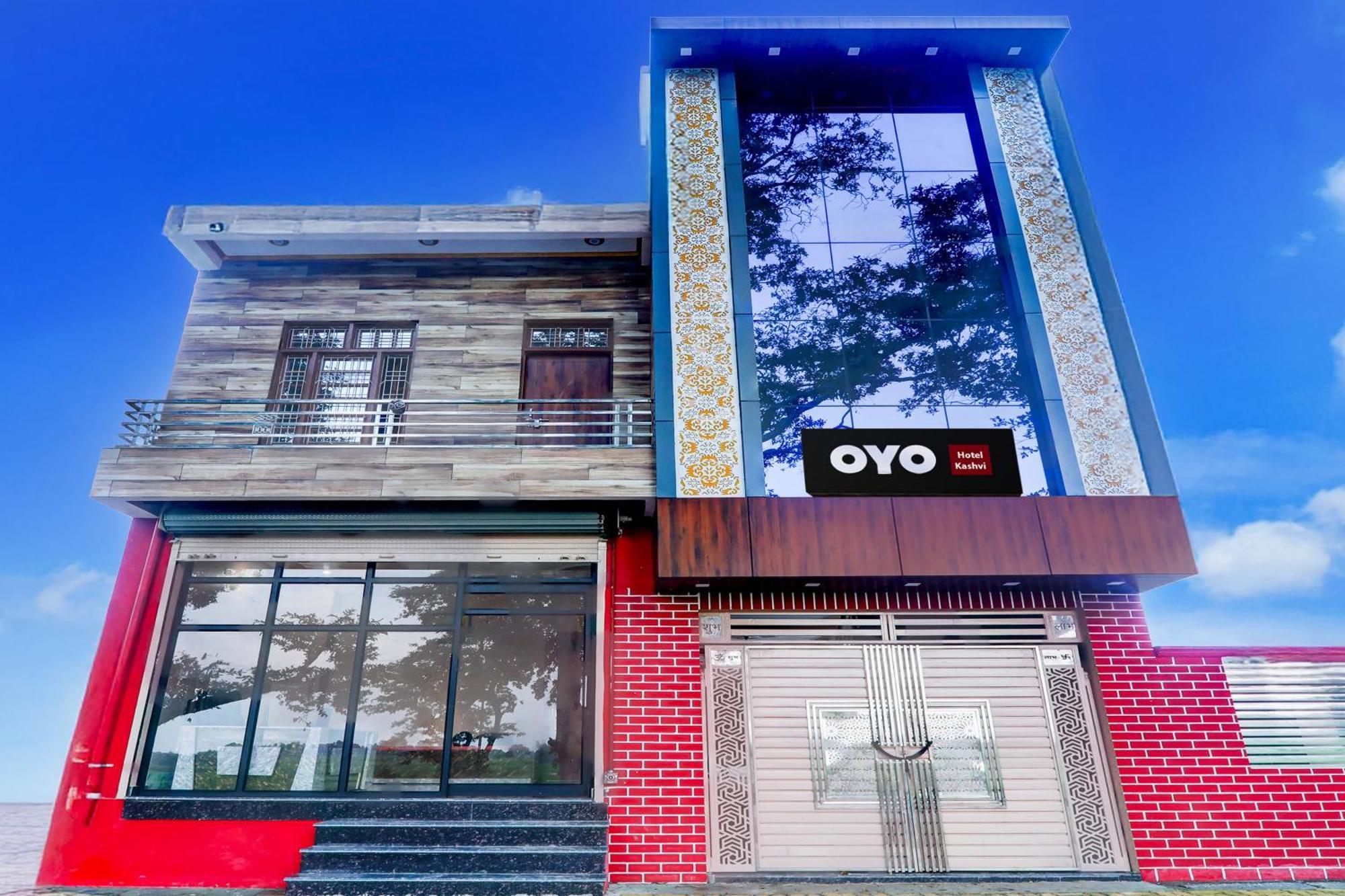 Hotel O Kashvi Hotel Sitapur  Экстерьер фото